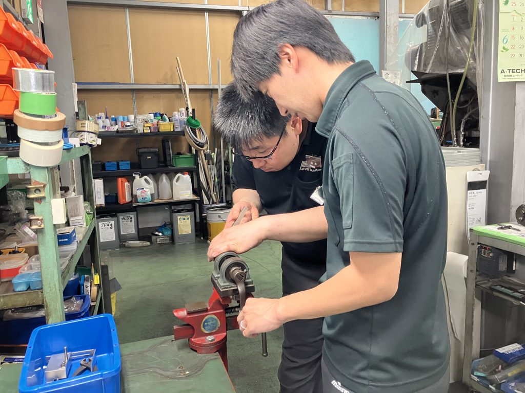 ばね検定の製作作業練習1
