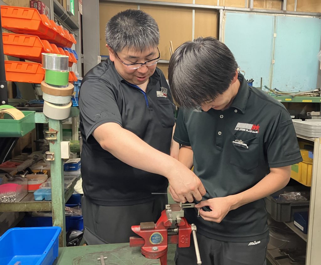 ばね検定の製作作業練習2